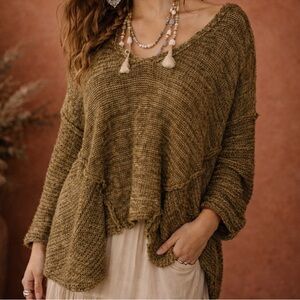 Universal Thread Khaki V-Neck Sweater